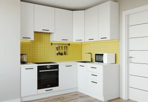 Кухонный гарнитур Белый Глянец 2200*1600 h950 (Стол. 38мм) в Новоуральске - novouralsk.mebel24.online | фото 1